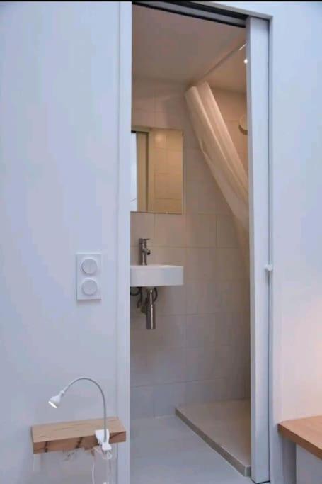 Appartement Sorbonne Notre Dame Joli Nid Calme Clair Type Pied Notre Dame *